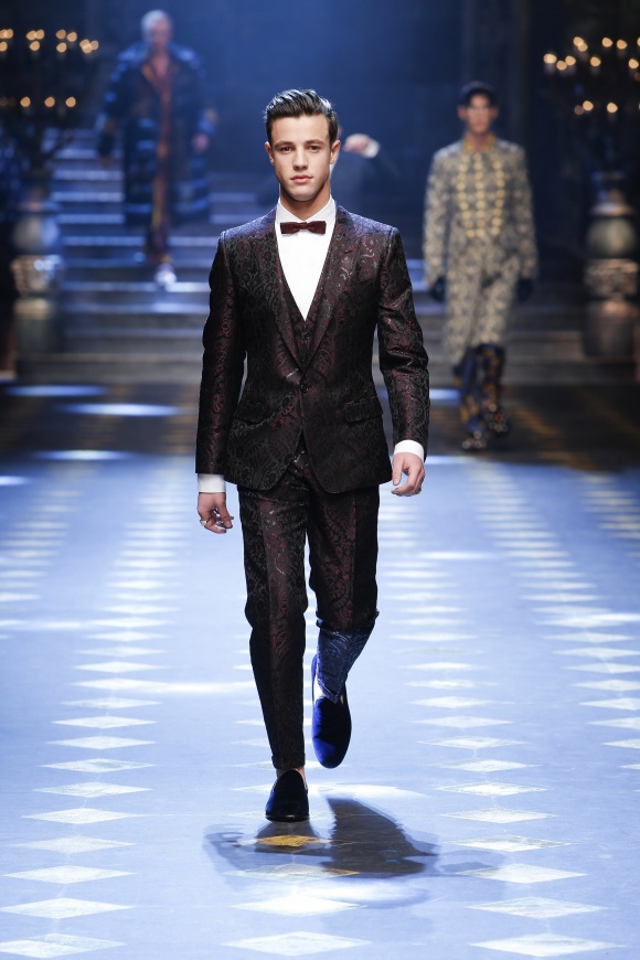 DOLCE&GABBANA / ドルチェ&ガッバーナ | Fashion | Collection | Pen